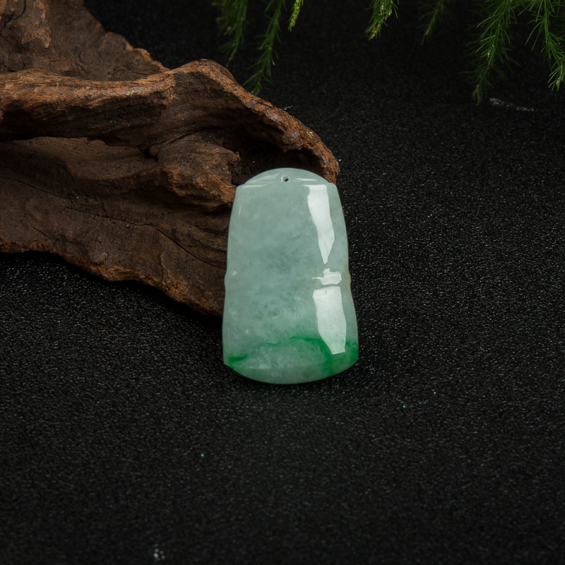 豆种飘翠翡翠竹节吊坠-红掌柜