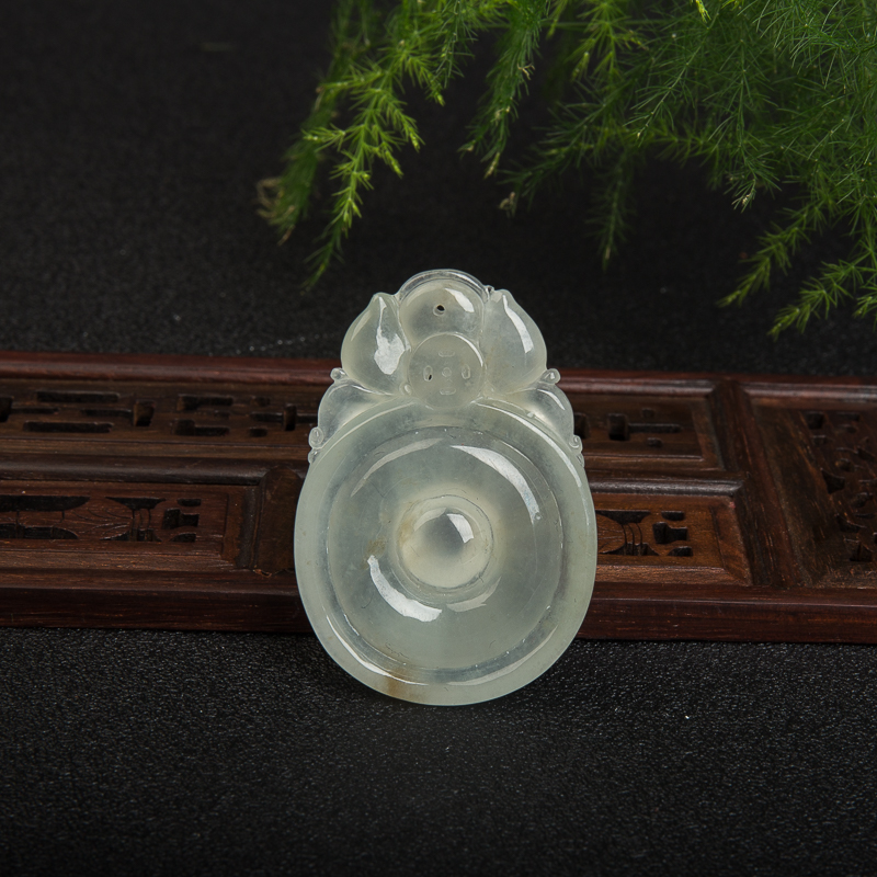 糯冰种翡翠福贝吊坠-红掌柜