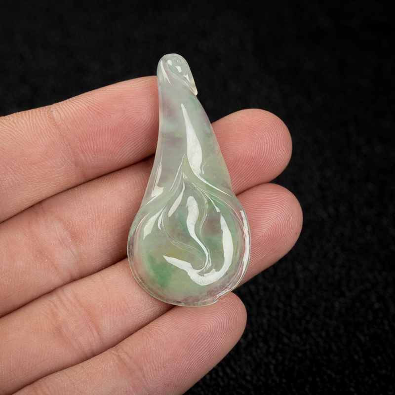 缅甸糯冰种飘花翡翠玉兰花吊坠-红掌柜