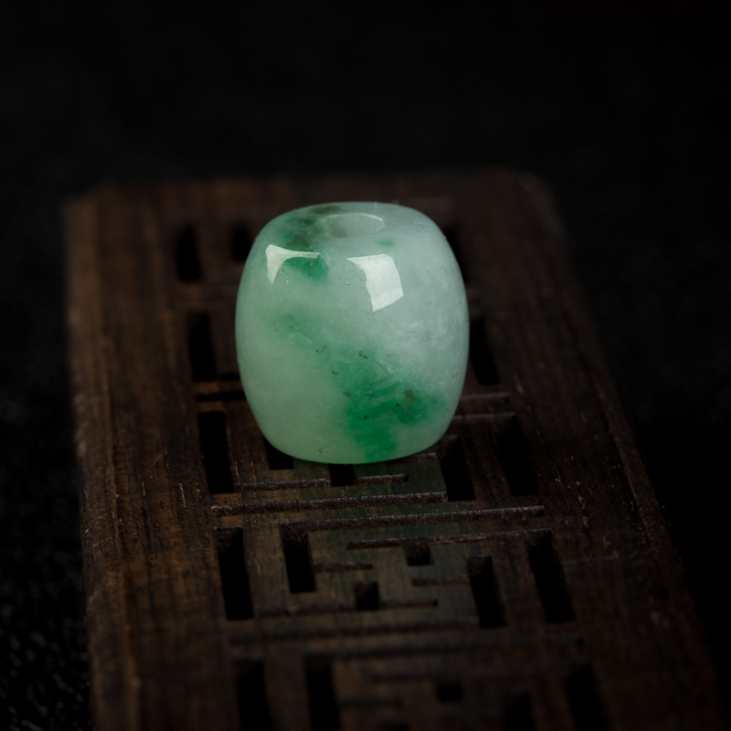 缅甸糯冰种飘花翡翠路路通吊坠-红掌柜