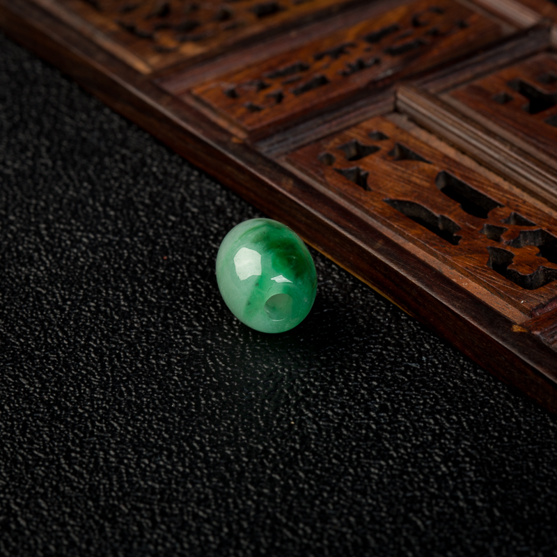 天然缅甸糯冰种飘花翡翠吊坠-红掌柜