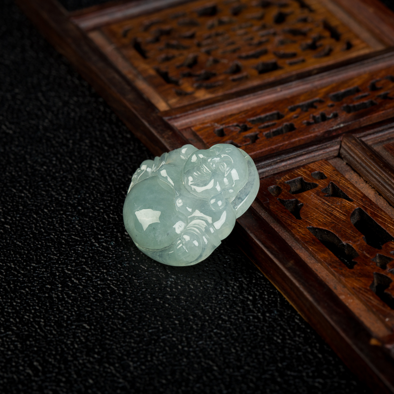 天然翡翠弥勒佛吊坠-红掌柜