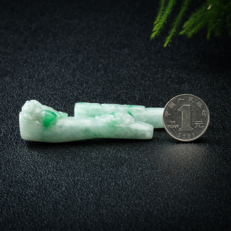 天然翡翠如意寿烟嘴套装-红掌柜