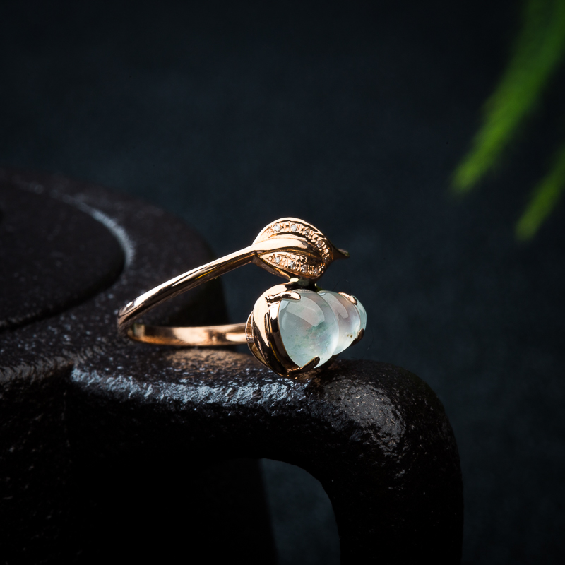 18K天然缅甸糯冰种翡翠戒指-红掌柜