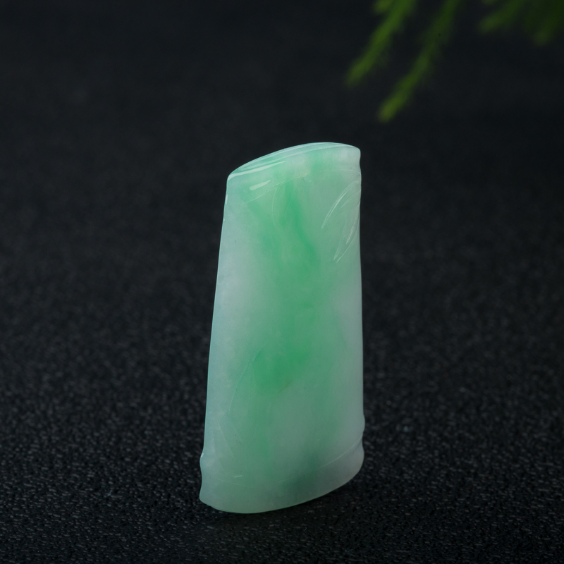 缅甸翡翠节节高升吊坠-红掌柜