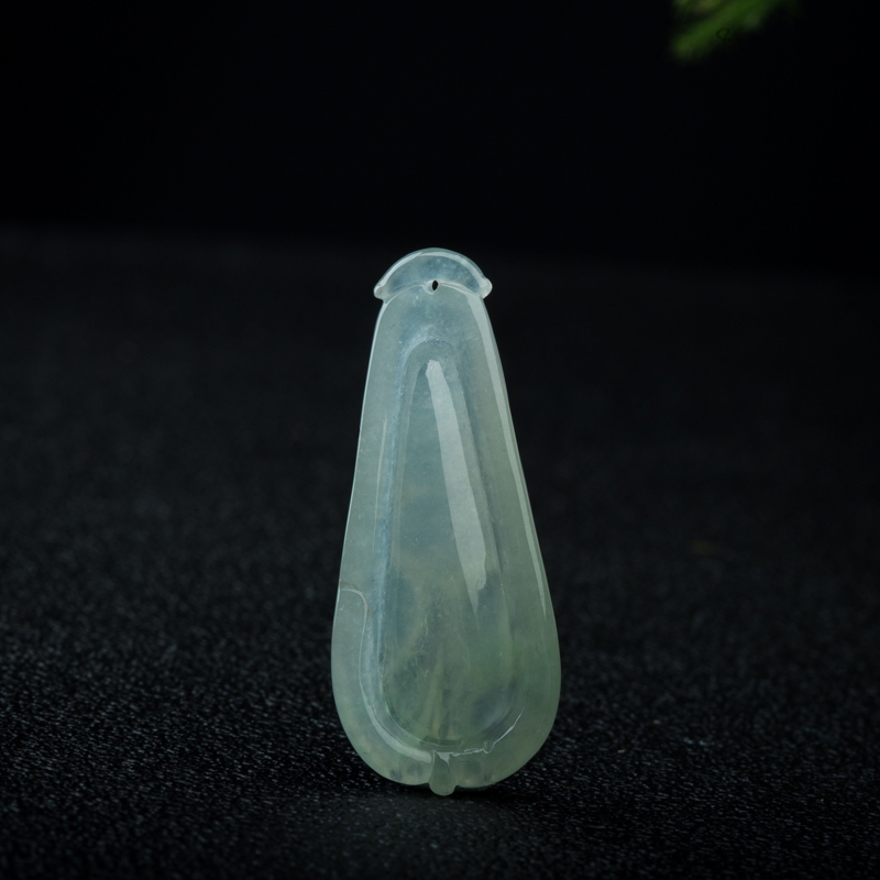 天然缅甸浅绿翡翠玉兰花吊坠-红掌柜