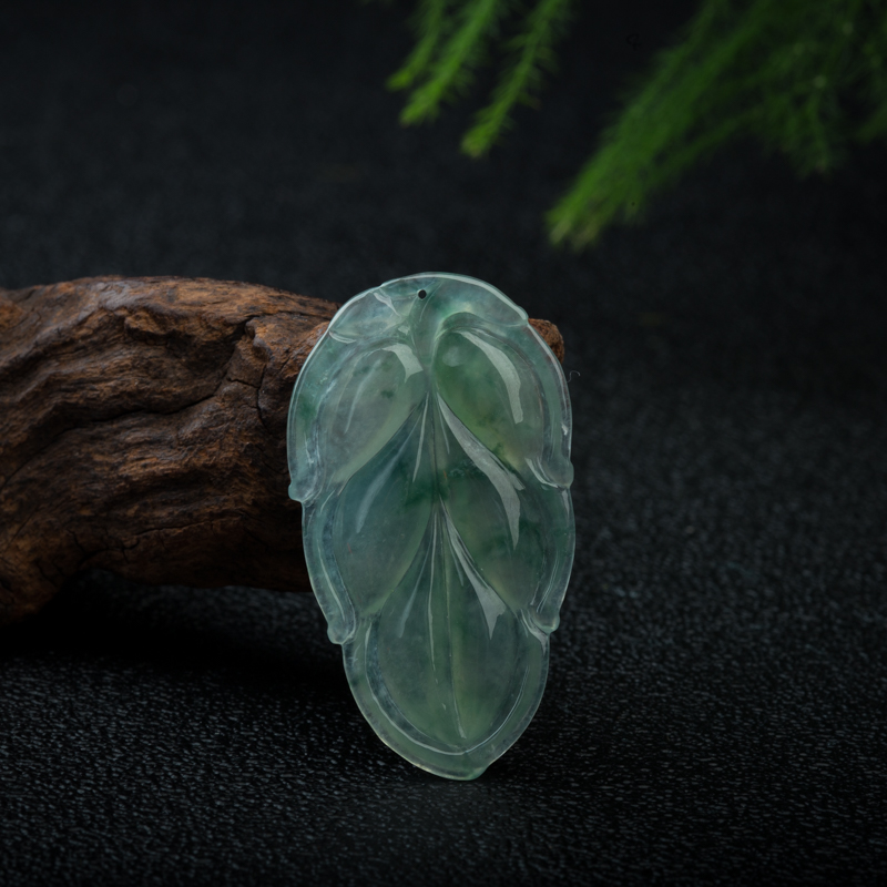 天然缅甸飘花翡翠金枝玉叶吊坠-红掌柜