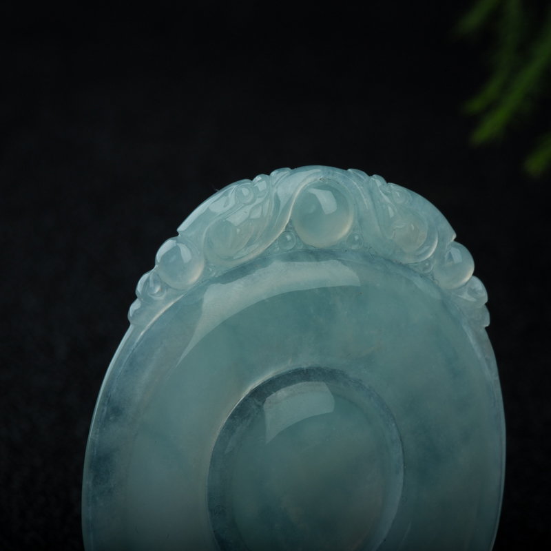 天然糯冰种淡晴水翡翠福贝吊坠-红掌柜