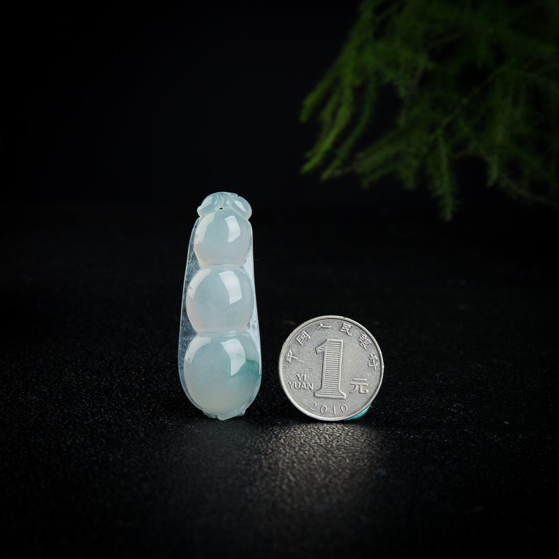 缅甸翡翠连中三元吊坠-红掌柜