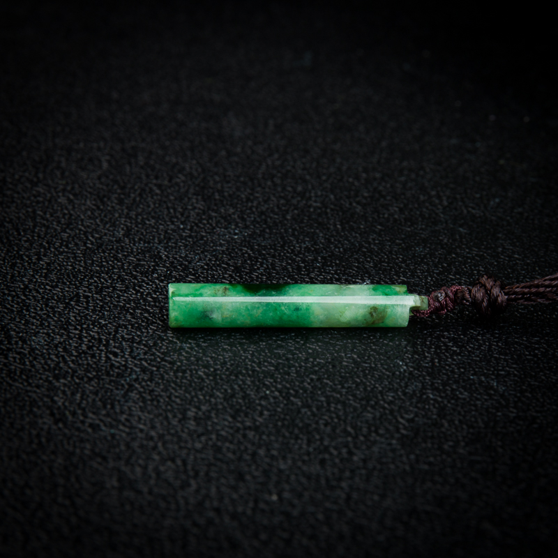 缅甸天然糯种翡翠龙柱吊坠-红掌柜