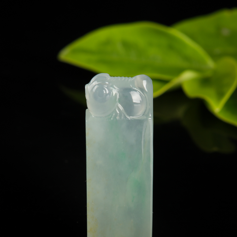 天然糯冰种飘翠翡翠年年有余印章-红掌柜