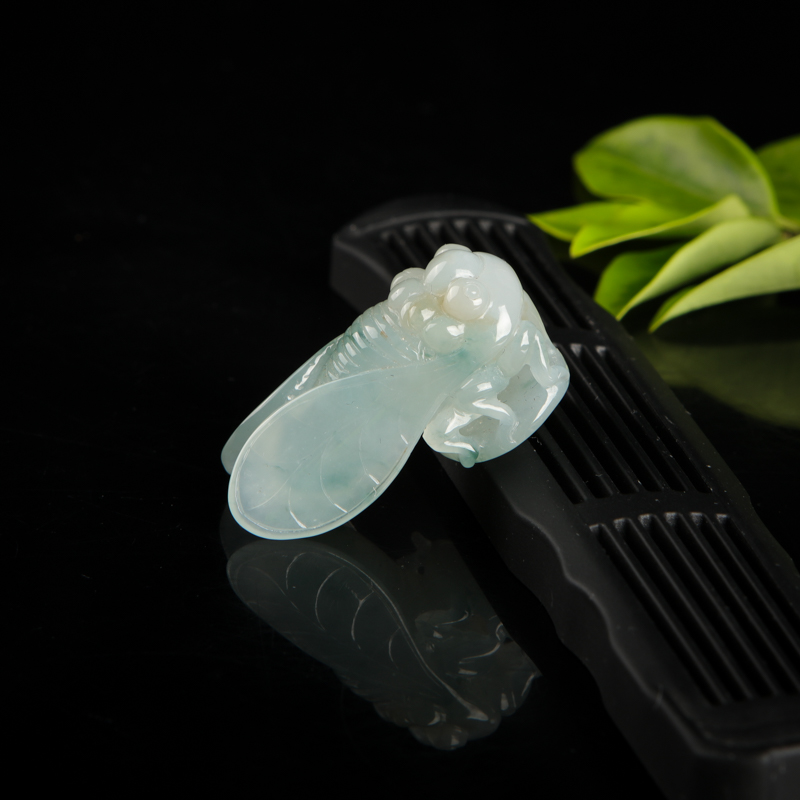 糯种翡翠一鸣惊人吊坠-红掌柜