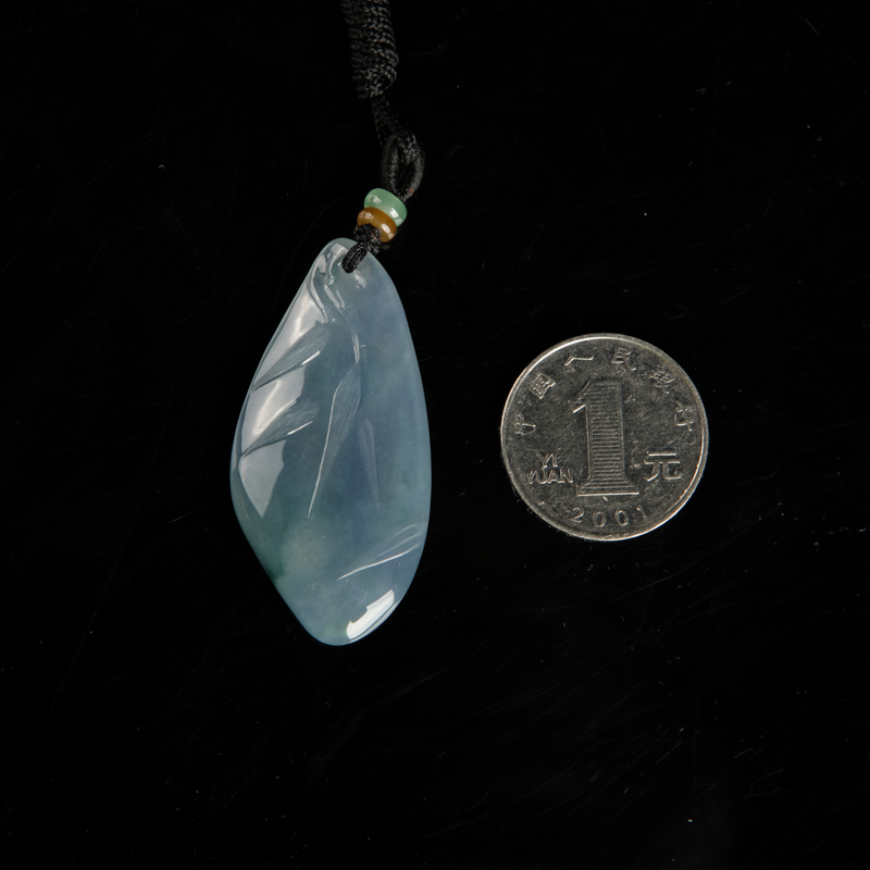 翡翠吊坠-红掌柜