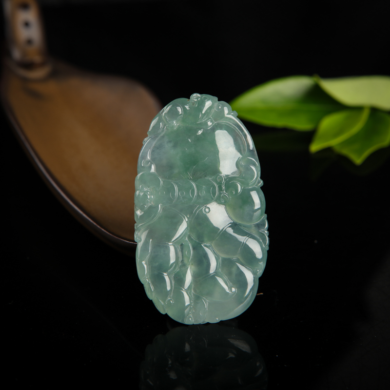 糯冰种飘花翡翠福在眼前吊坠-红掌柜