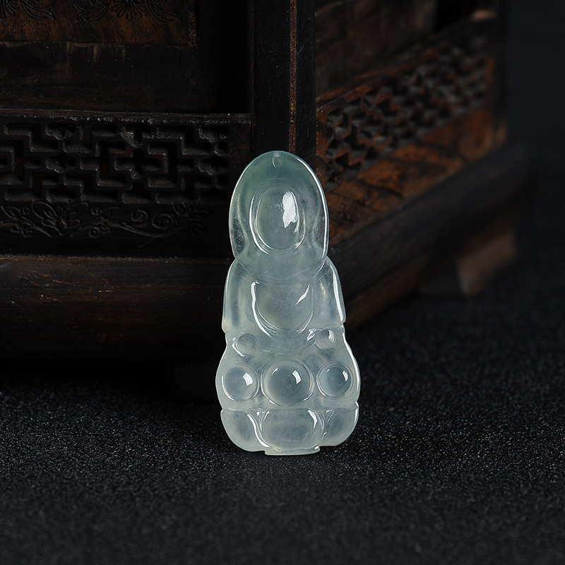 天然灰绿翡翠观音吊坠-红掌柜