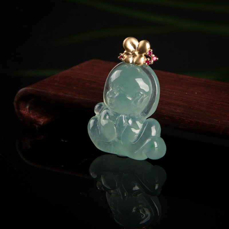 晴水翡翠小沙弥吊坠-红掌柜