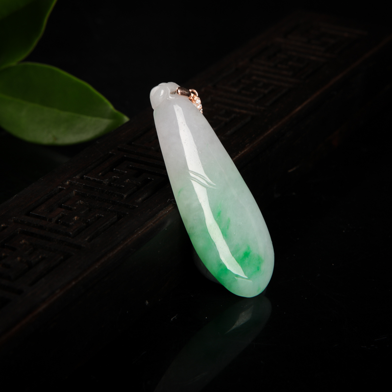 糯种飘翠翡翠福瓜吊坠-红掌柜