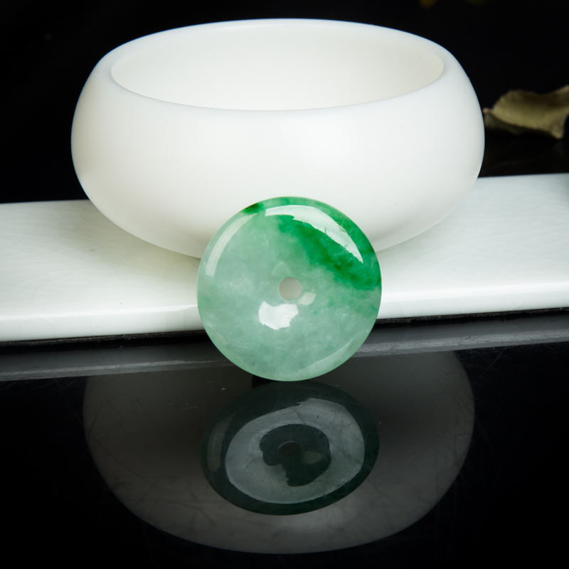 天然翠绿翡翠平安扣吊坠-红掌柜