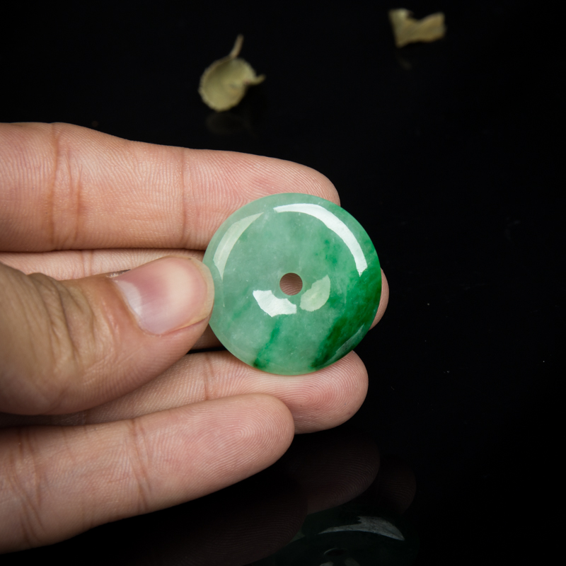 天然豆种翠绿翡翠平安扣吊坠-红掌柜