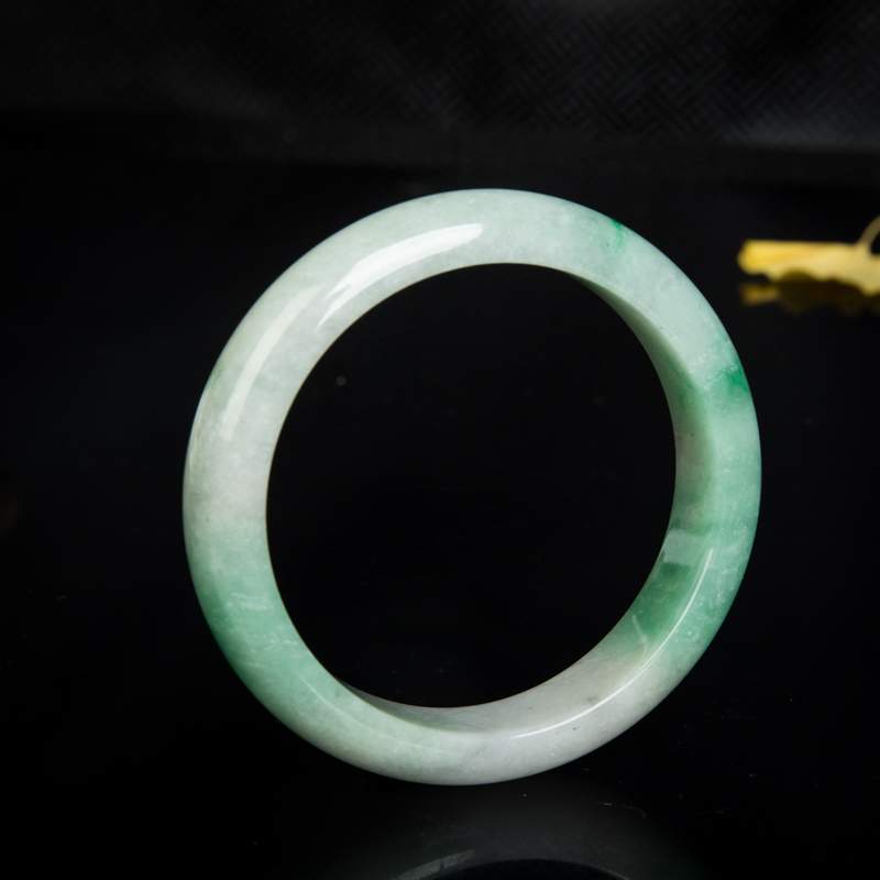 翡翠平安镯-红掌柜