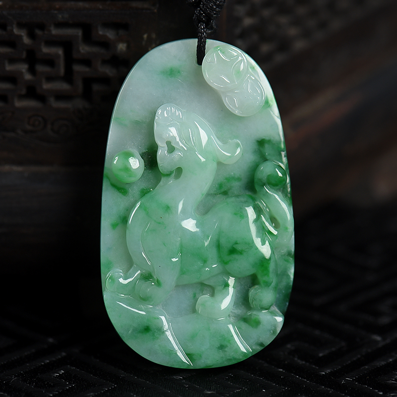 缅甸天然糯种飘翠翡翠吊坠-红掌柜