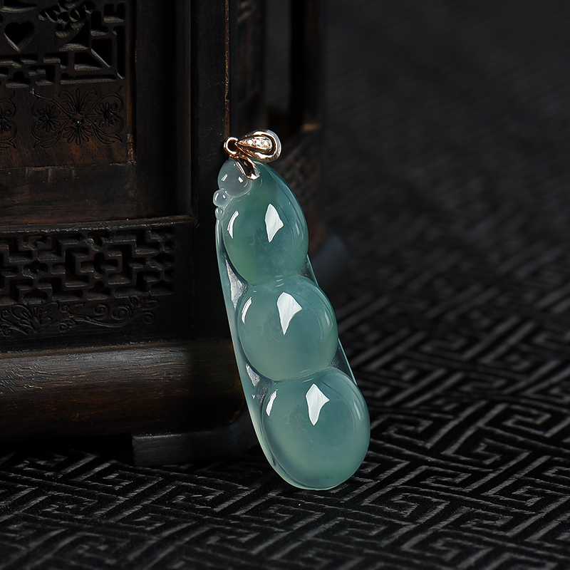 糯冰种蓝绿翡翠连中三元吊坠-红掌柜