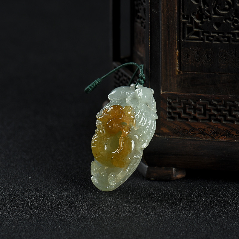 糯种翡翠生意兴隆吊坠-红掌柜
