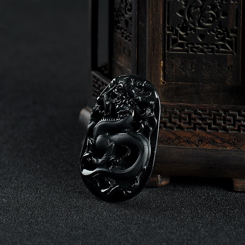 豆种墨翠翡翠吊坠-红掌柜