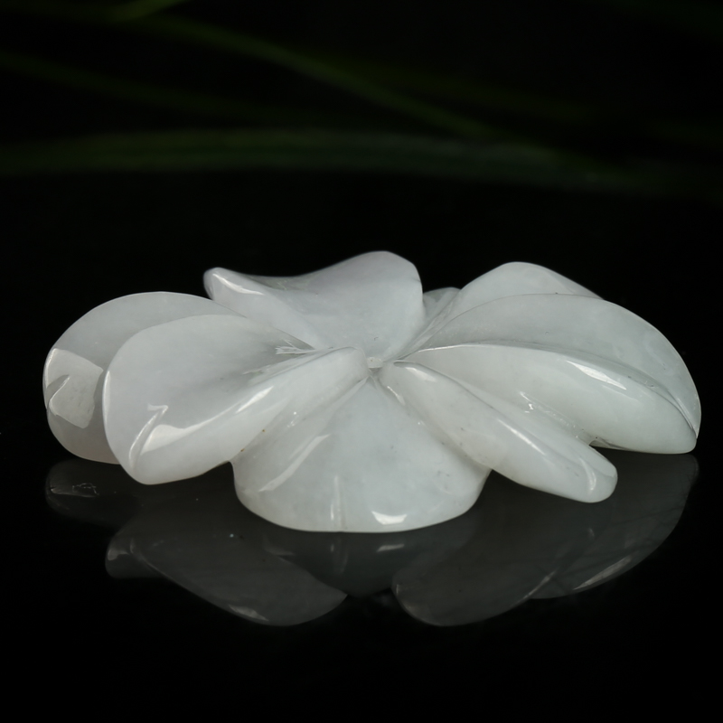 天然翡翠花吊坠-红掌柜