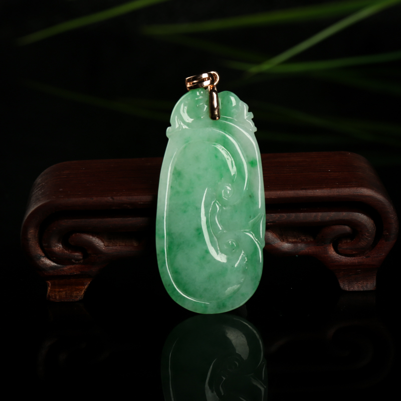 18k糯种翡翠如意吊坠-红掌柜