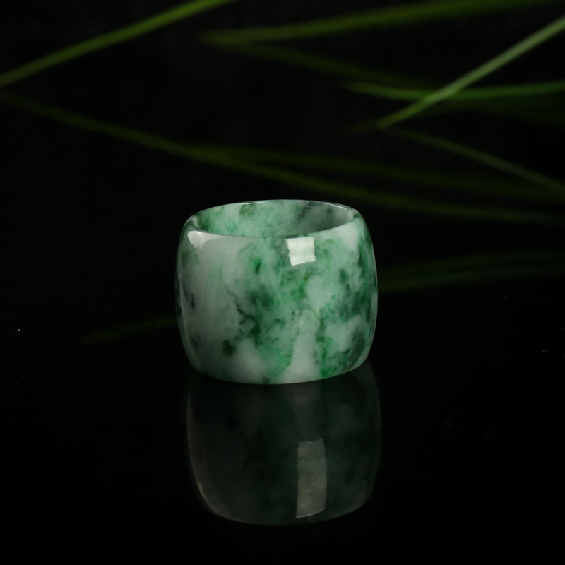 天然翡翠路路通吊坠-红掌柜