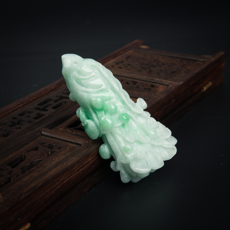 翡翠百财吊坠-红掌柜