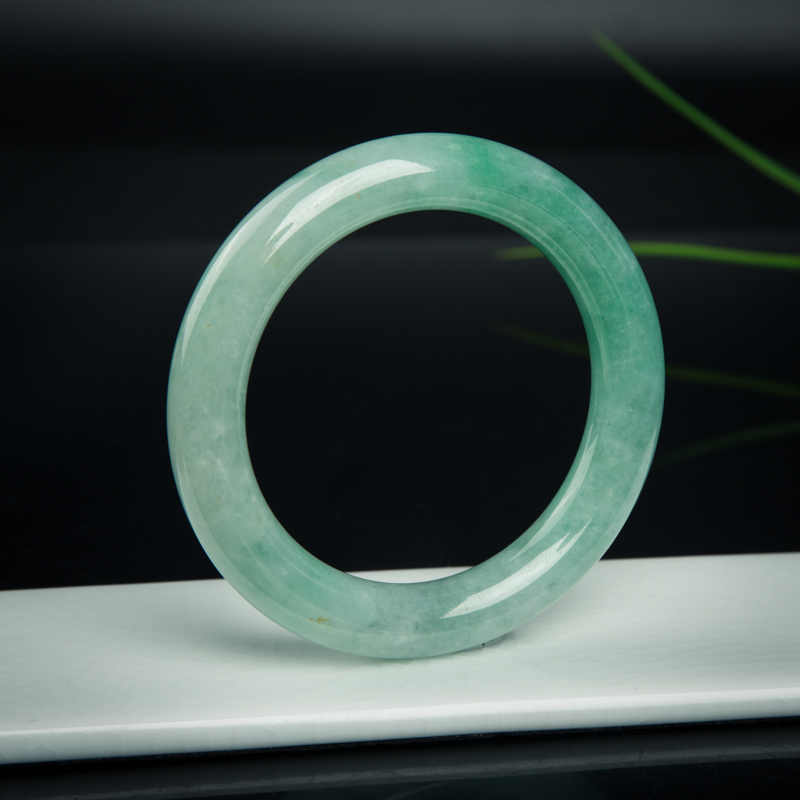 53.5mm豆种翡翠圆镯-红掌柜