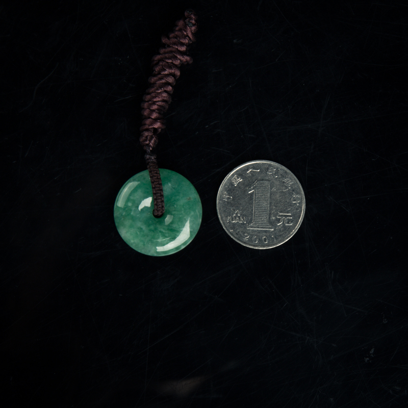 豆种豆绿翡翠平安扣吊坠-红掌柜