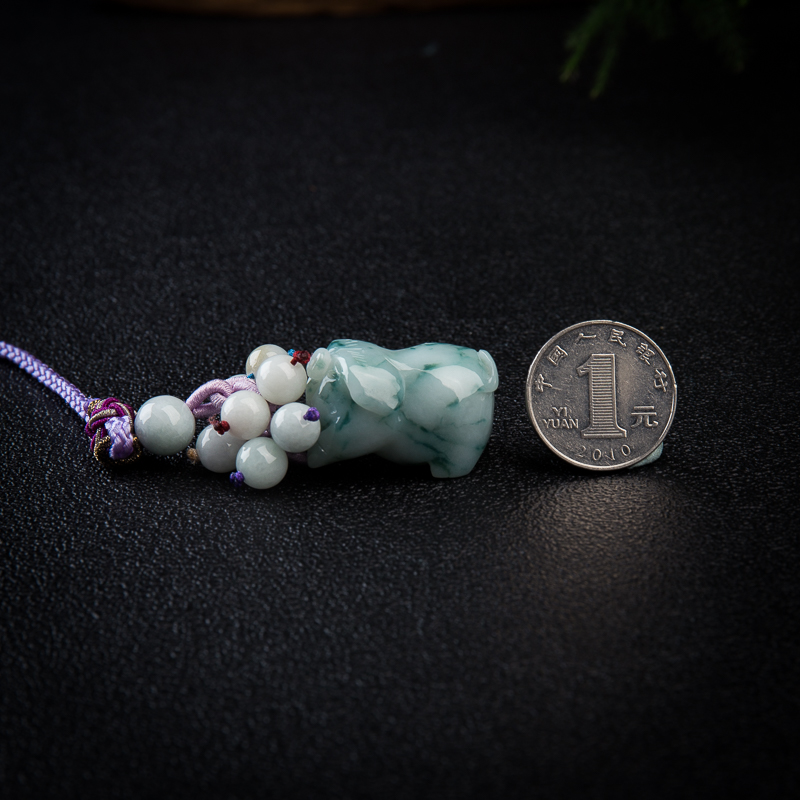 飘花翡翠吊坠-红掌柜