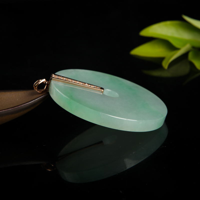 飘翠翡翠无事牌吊坠-红掌柜