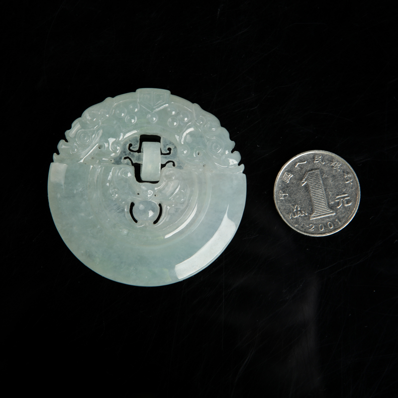 缅甸翡翠瑞兽牌吊坠-红掌柜