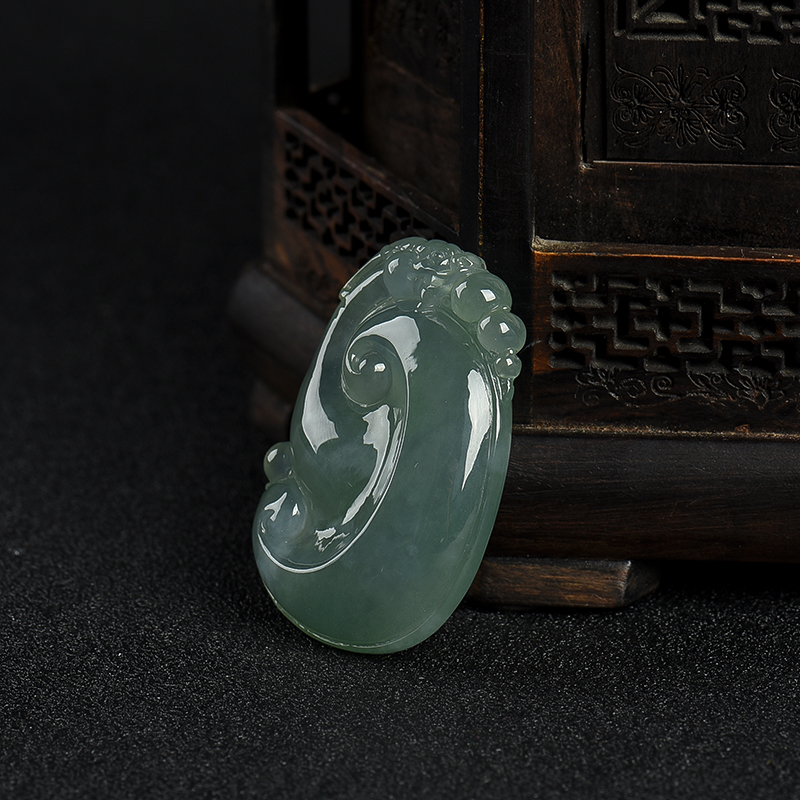 缅甸糯冰种深绿翡翠如意吊坠-红掌柜