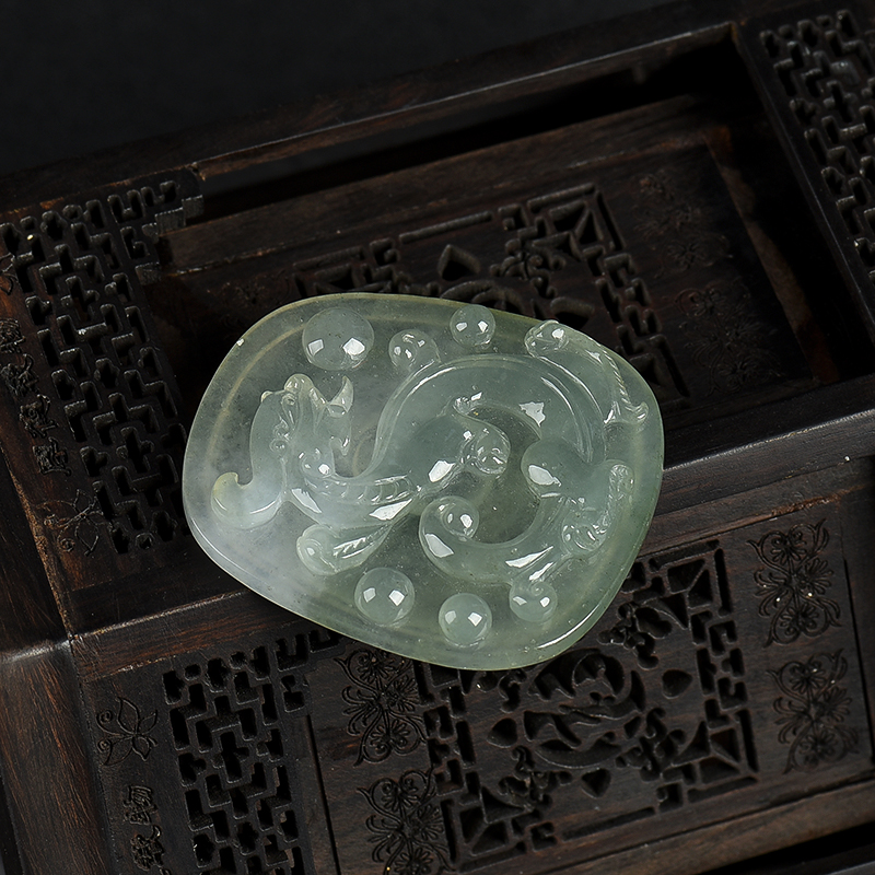 缅甸天然糯冰种翡翠仿古龙吊坠-红掌柜
