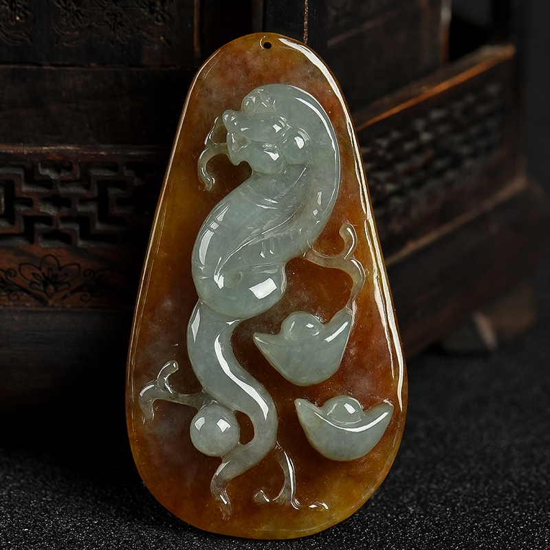 缅甸翡翠瑞兽吊坠-红掌柜