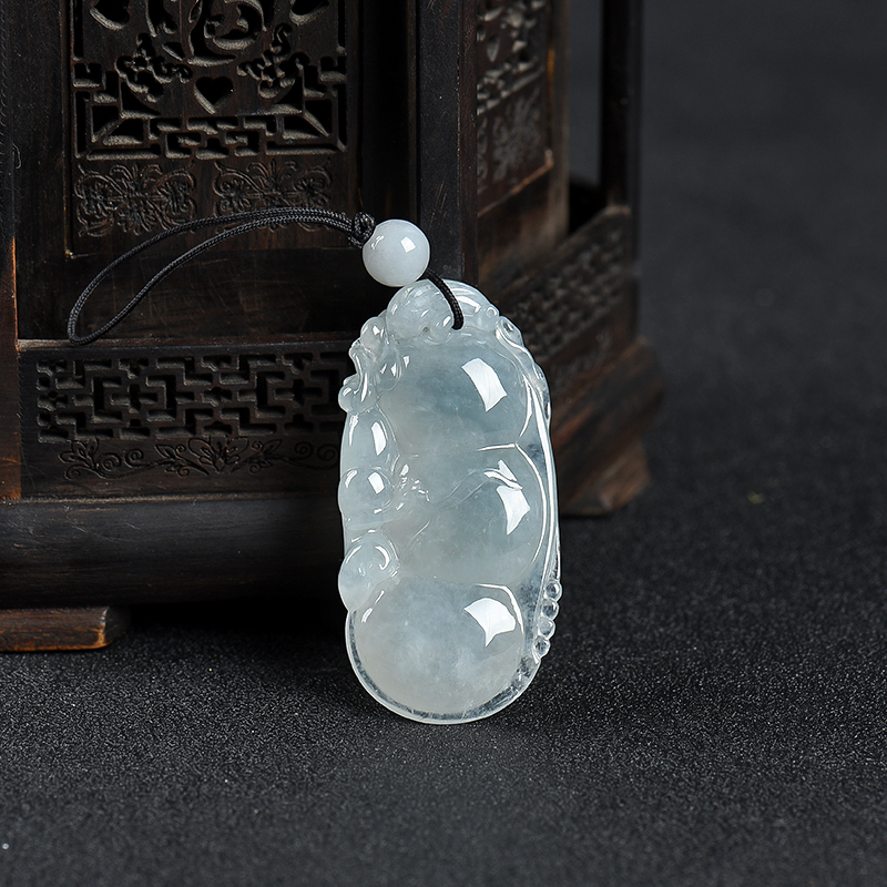 糯冰种翡翠连中三元-红掌柜