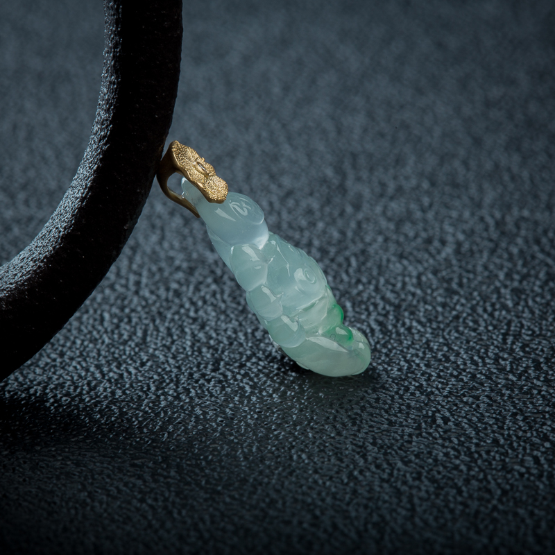 18K天然翡翠一路联科吊坠-红掌柜