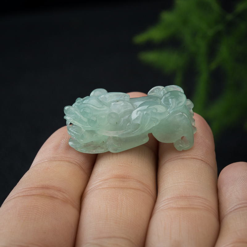 缅甸天然糯冰种晴水翡翠吊坠-红掌柜
