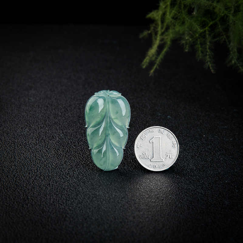 冰种飘花翡翠大业有成挂坠-红掌柜
