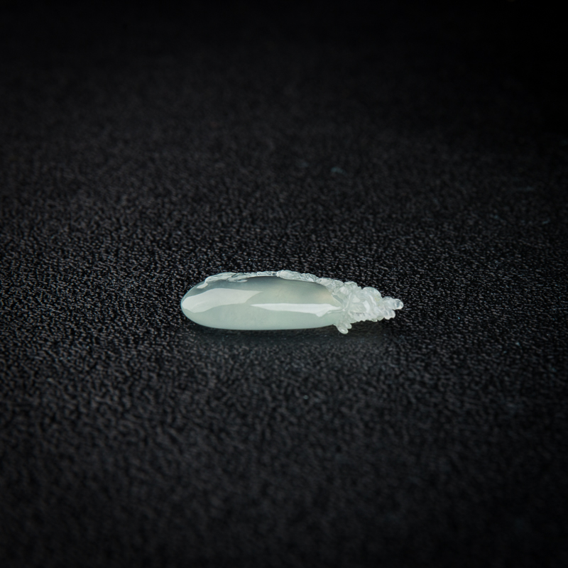 缅甸翡翠龙行天下吊坠-红掌柜