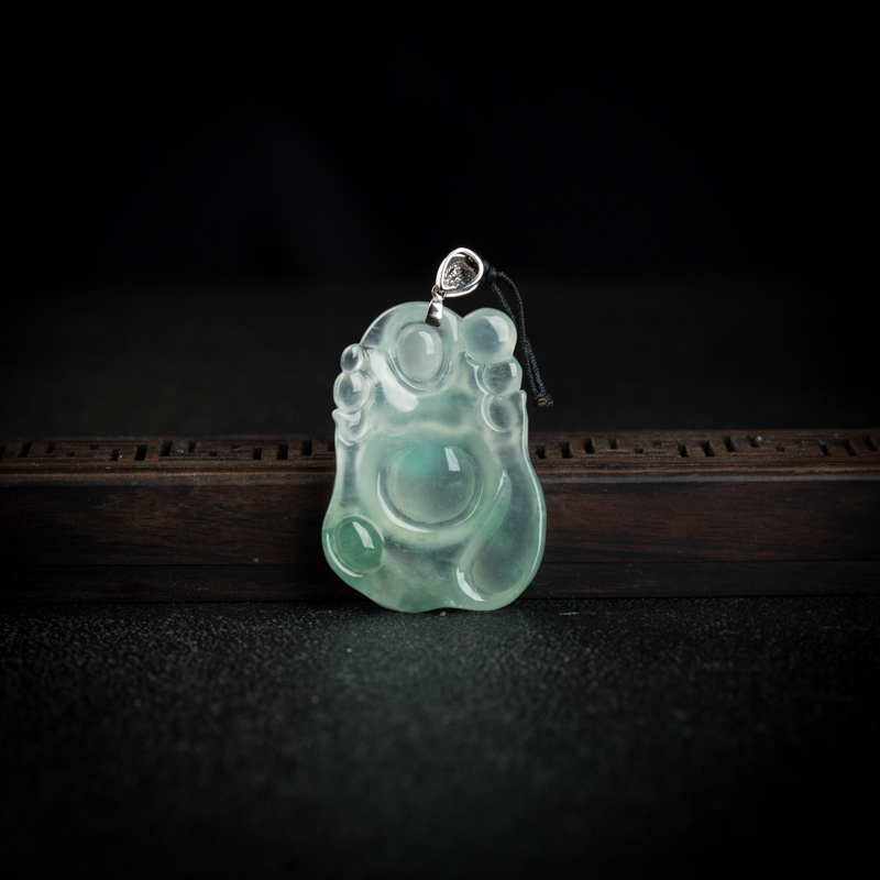天然冰种飘花翡翠弥勒佛吊坠-红掌柜