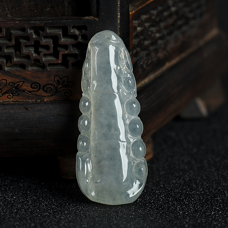 油青种翡翠节节高升挂坠-红掌柜