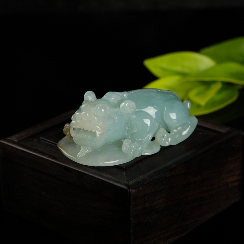 缅甸天然油青种翡翠貔貅吊坠-红掌柜