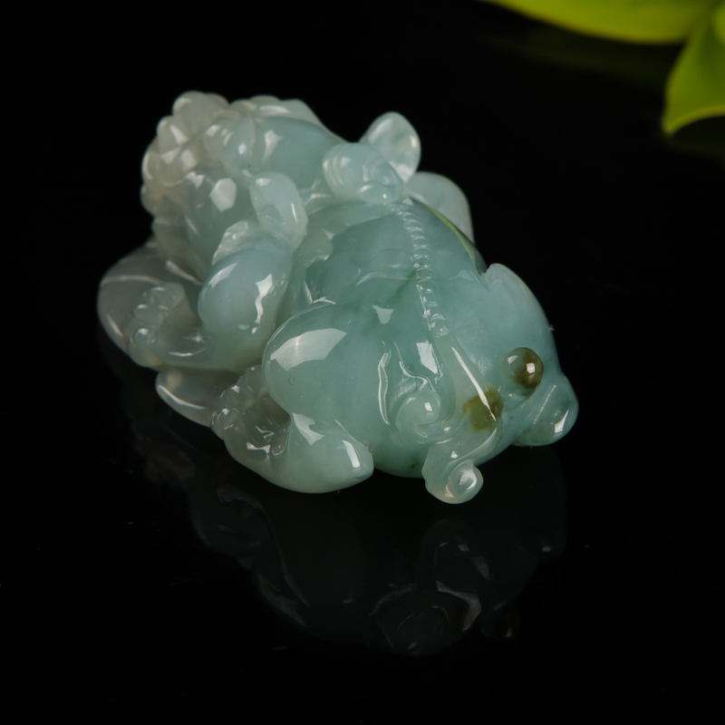 油青种翡翠貔貅吊坠-红掌柜