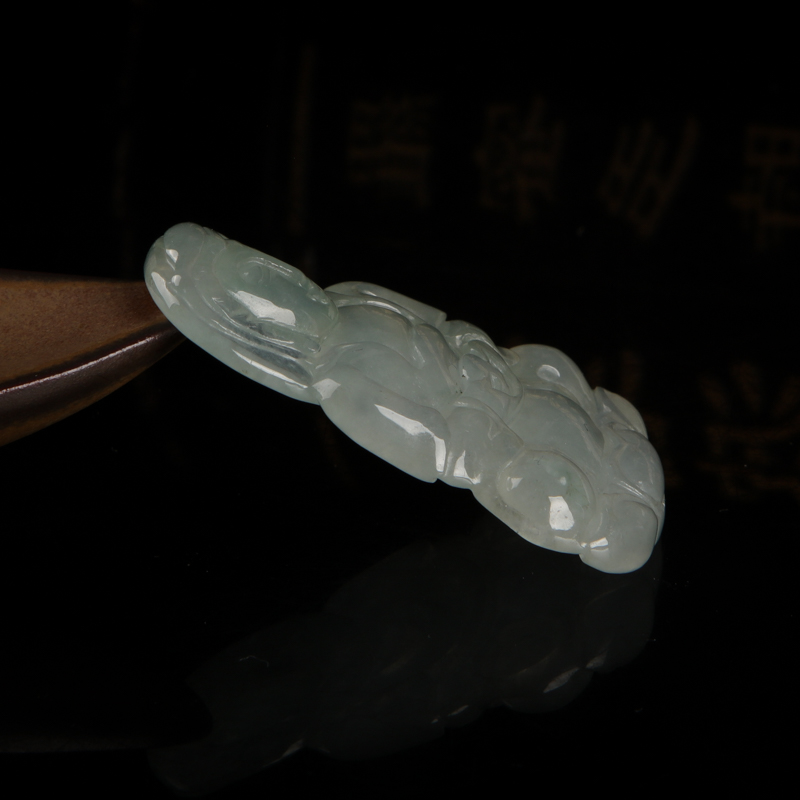 缅甸天然油青种翡翠吊坠-红掌柜